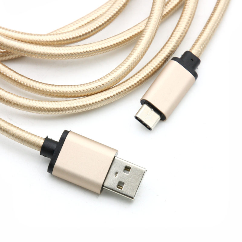 Cavo WGGE METAL USB-A A USB-C 3.0, Treccia In Nylon Da 2 Metri (6.6ft), Colore Grigio, Resistente